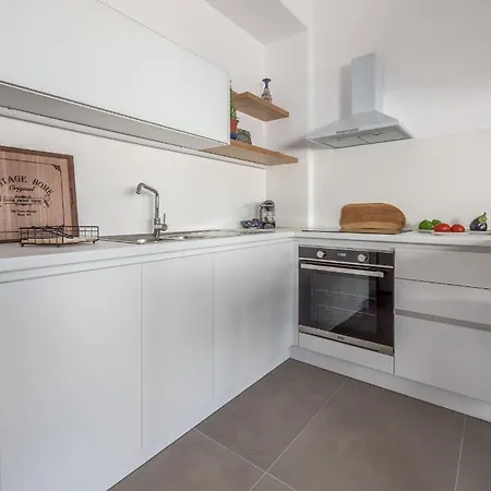 Appartement Elyos Boutique Pollonia